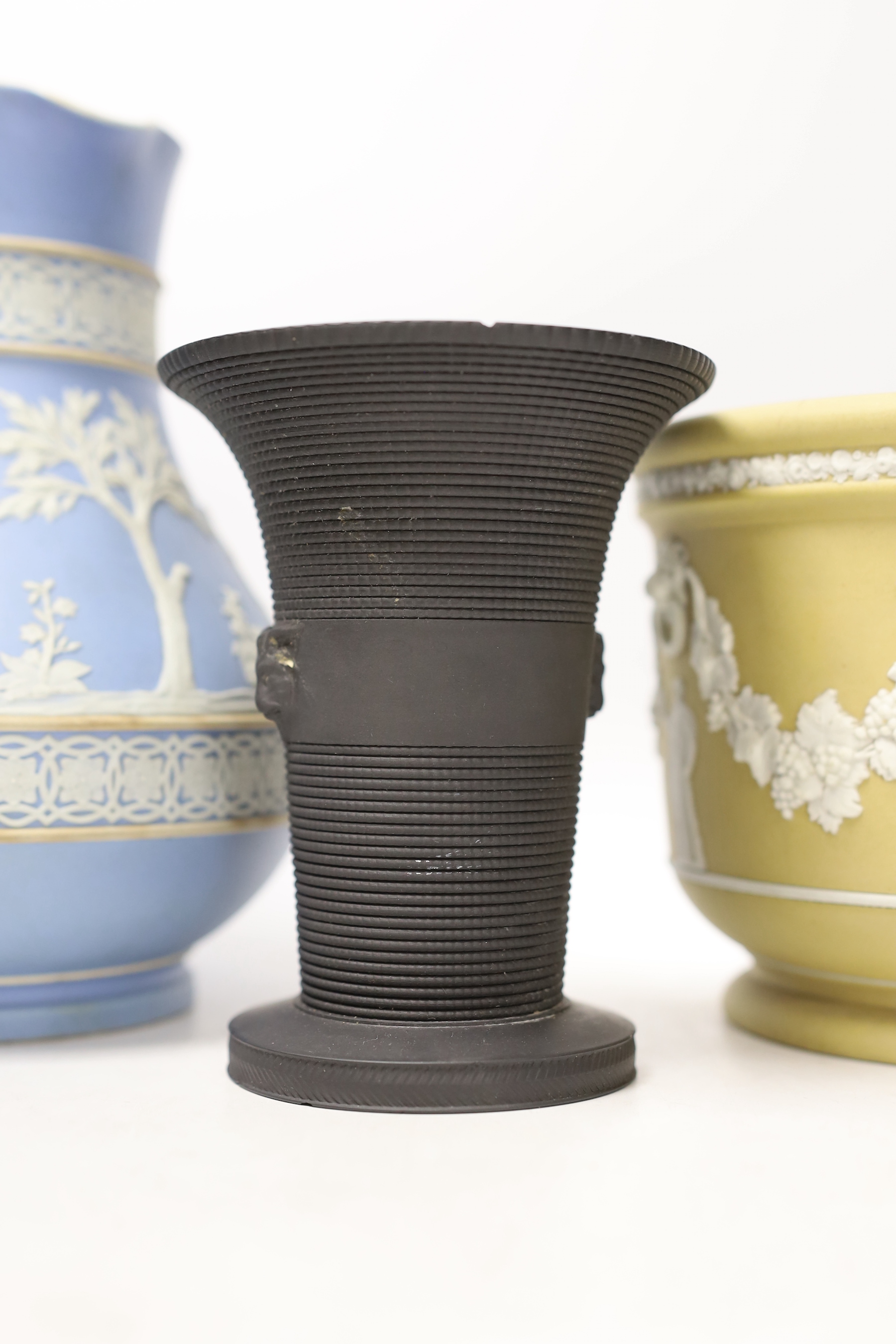 A Wedgwood jasper jardiniere and jug and a black basalt vase, tallest 21cm